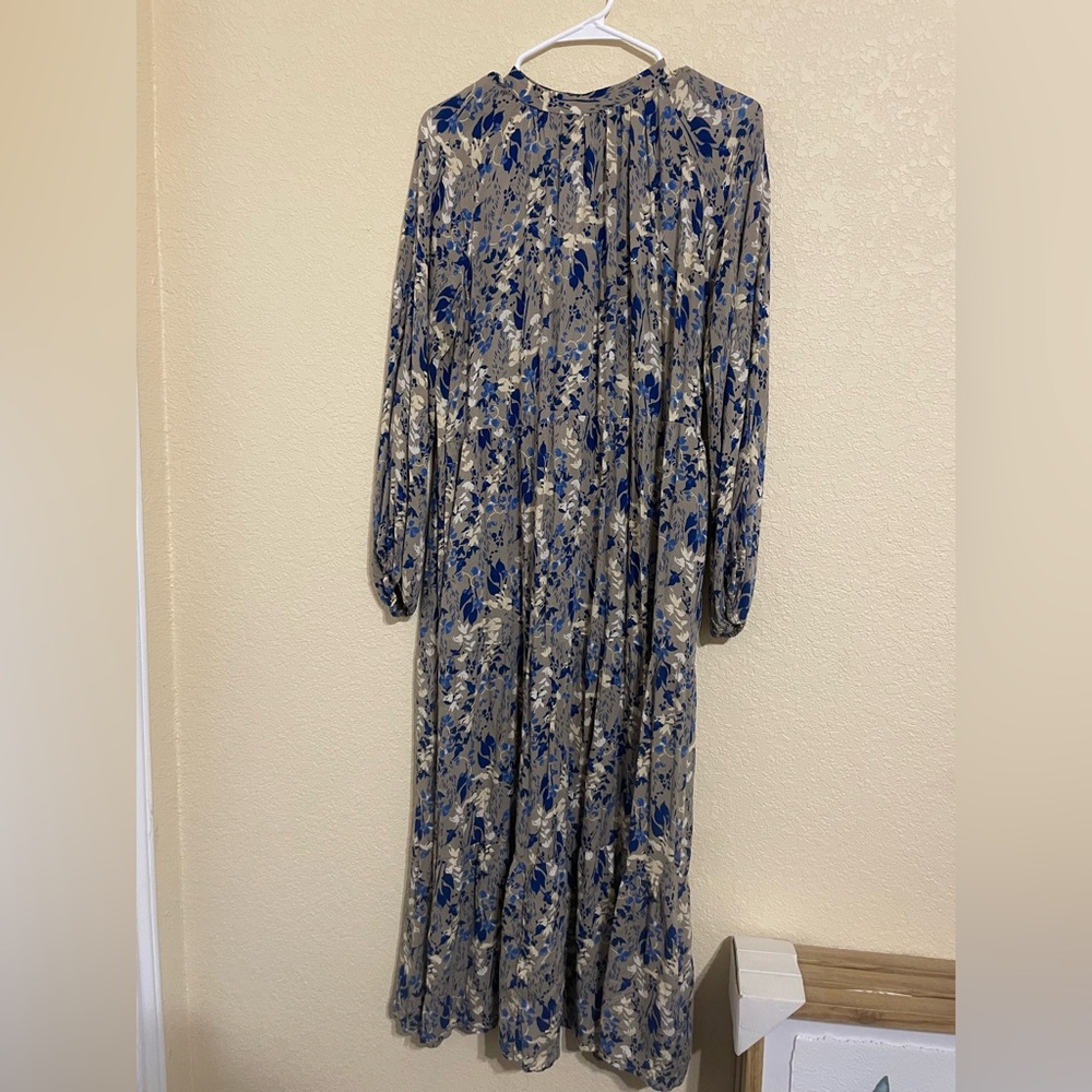 Long maxi dress size L, gently worn